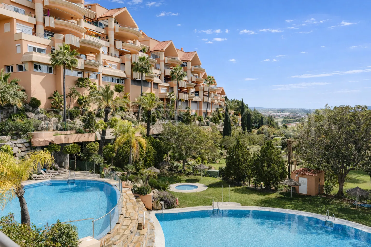 3 bedrooms Magna Marbella apartment for sale