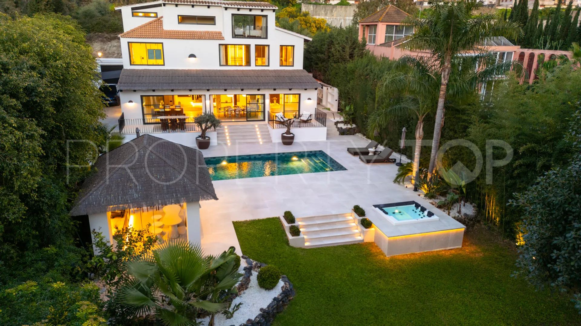 Las Brisas, villa en venta con 5 dormitorios