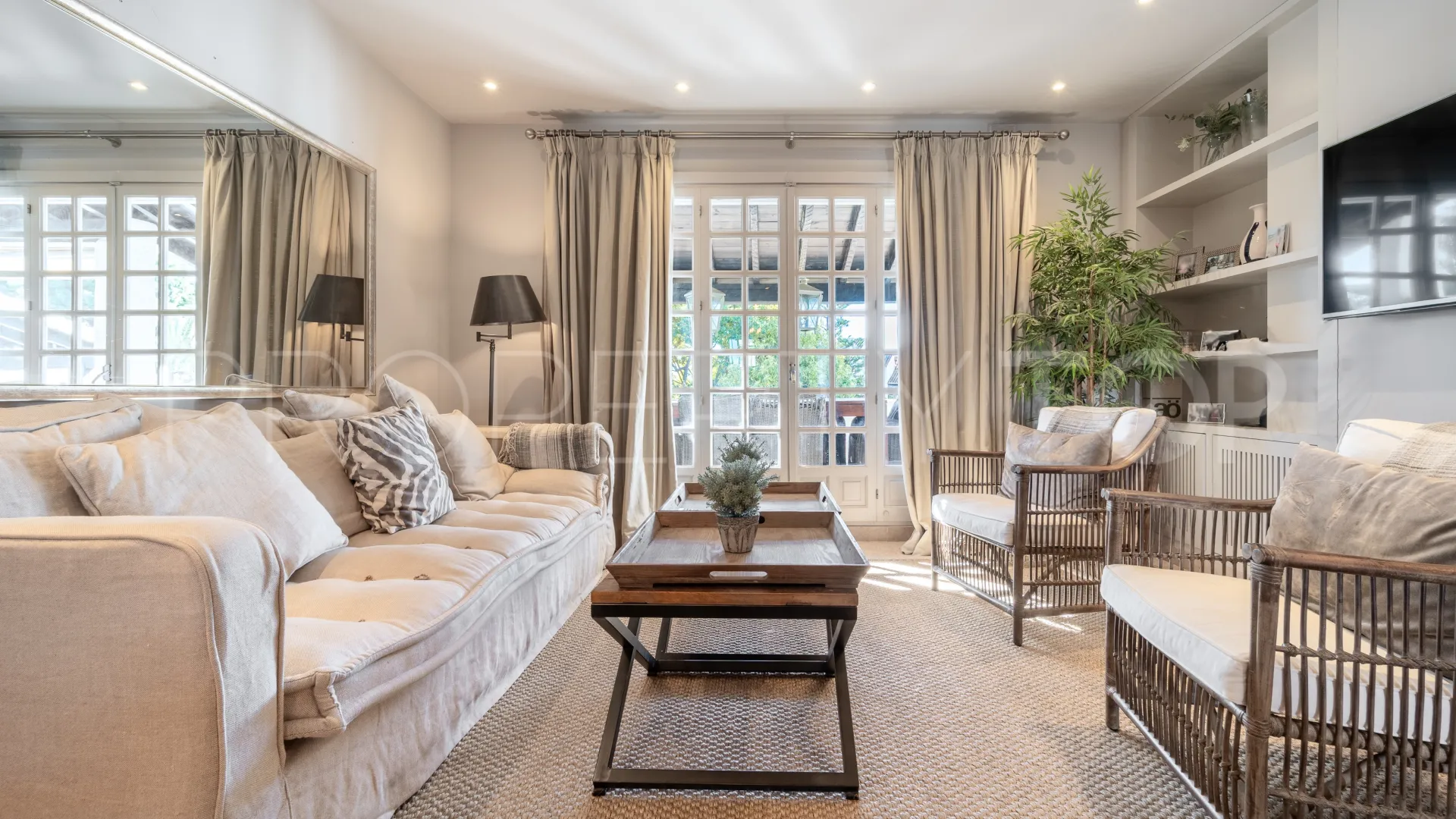 Penthouse in Puente Romano II for sale