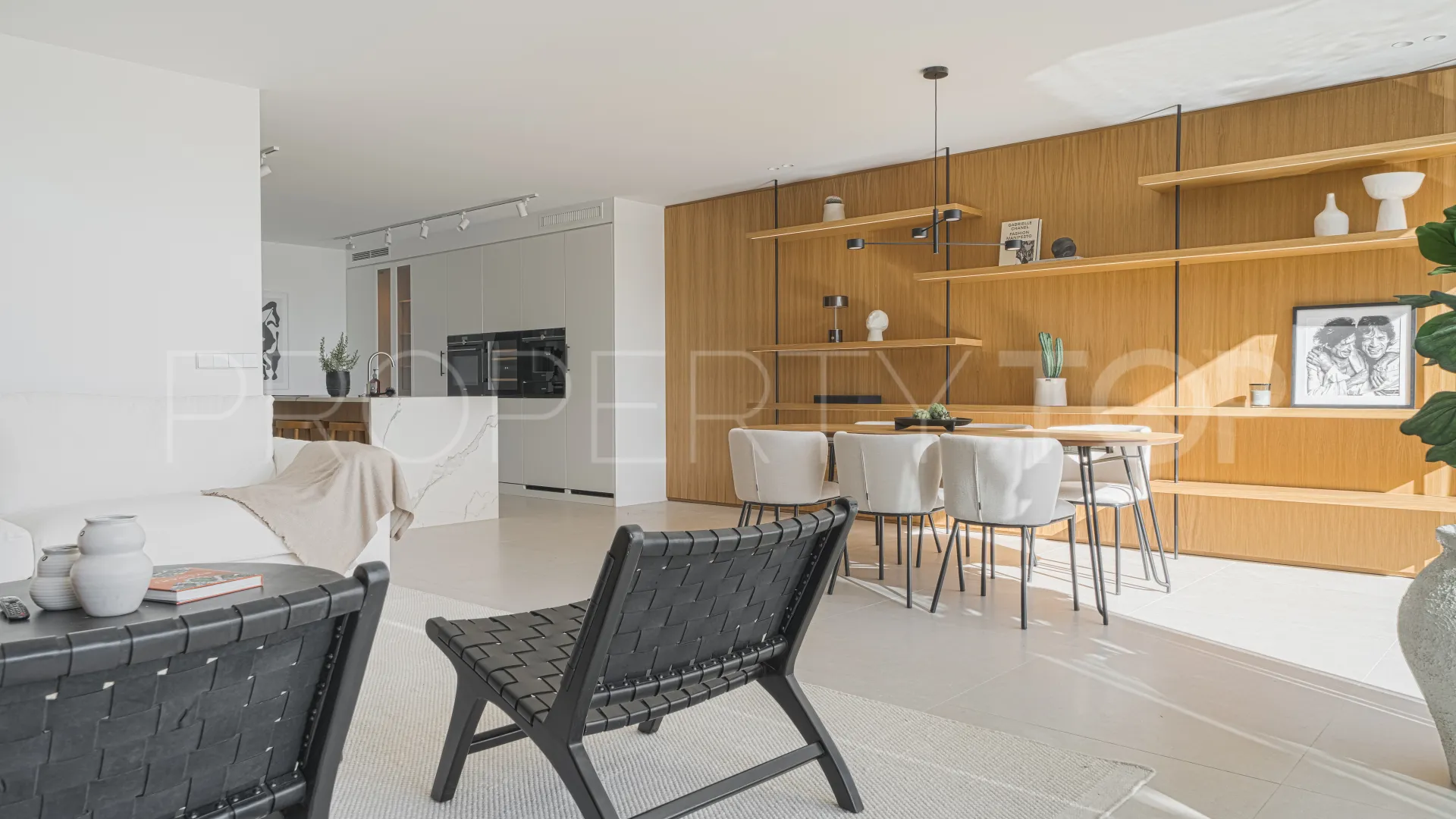 Se vende apartamento planta baja en Palacetes Los Belvederes