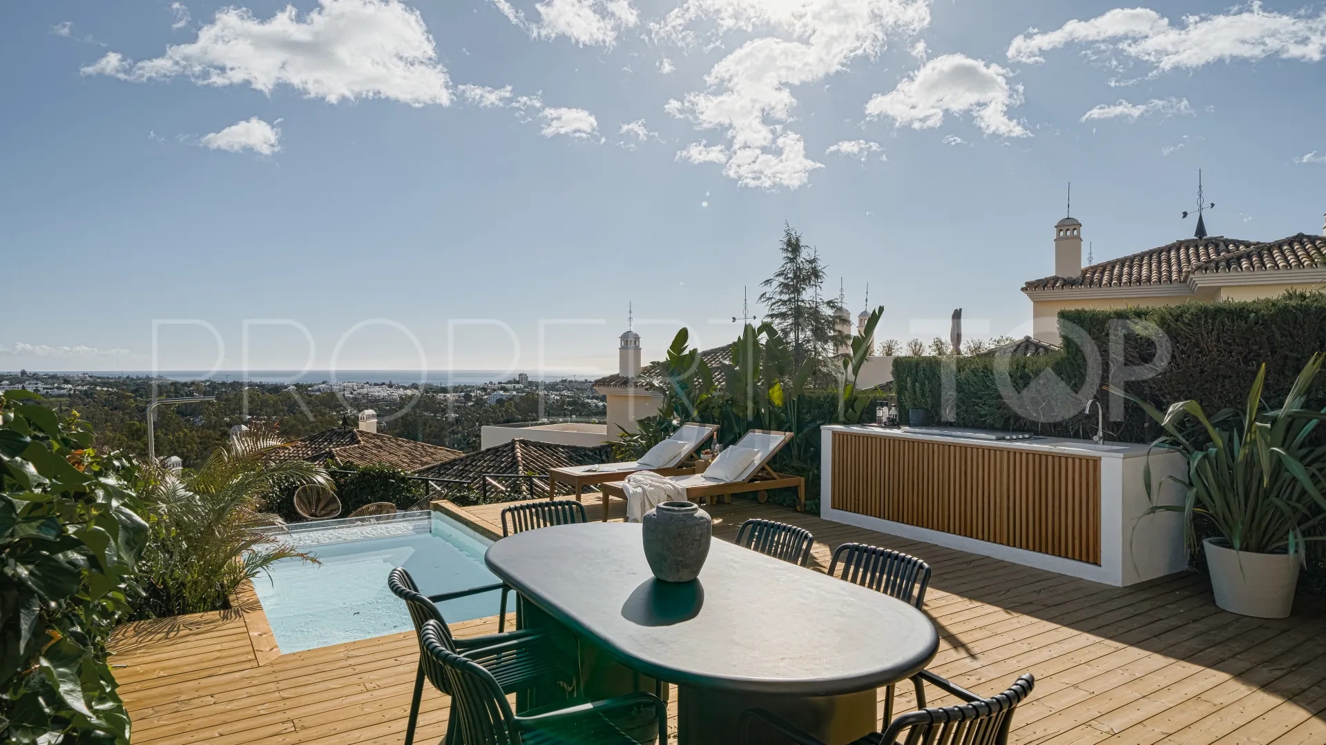 Se vende apartamento planta baja en Palacetes Los Belvederes