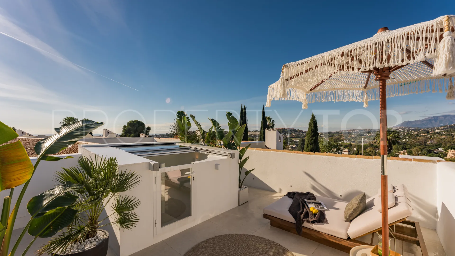 Adosado en venta en Altos de Aloha de 4 dormitorios