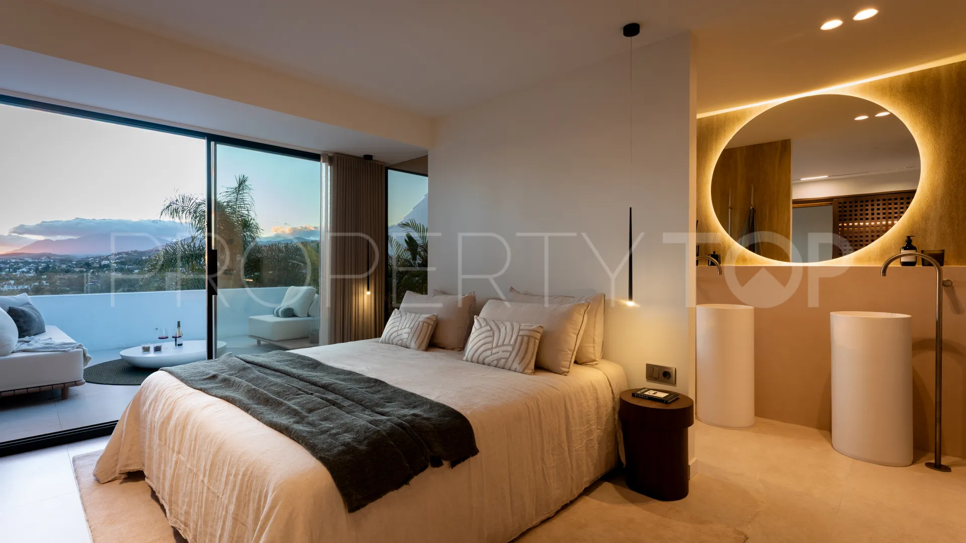 3 bedrooms Altos de Aloha town house for sale