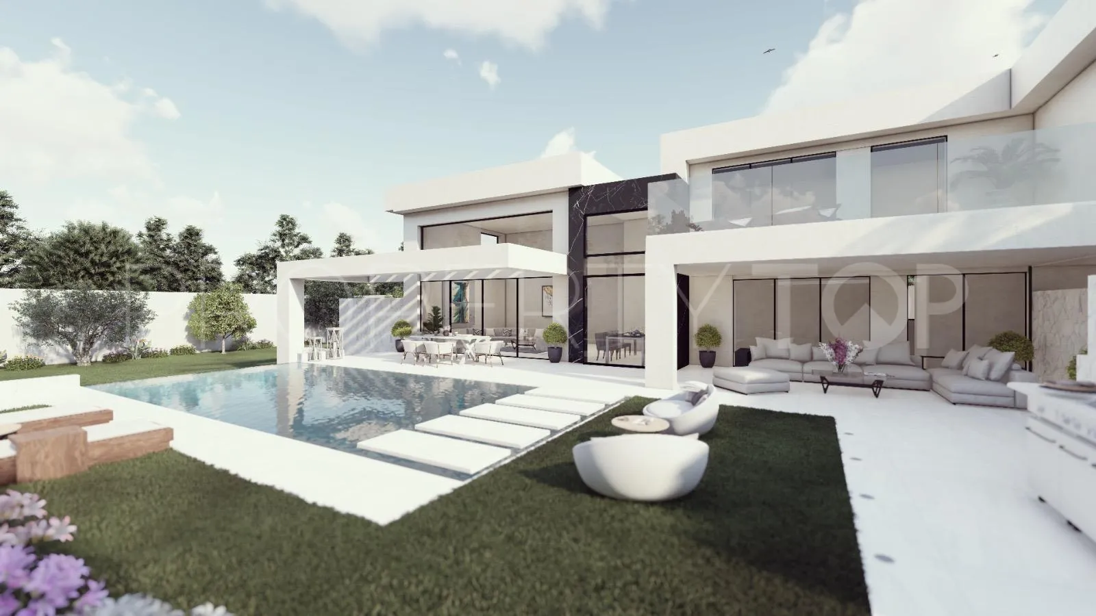 Villa for sale in Estepona West
