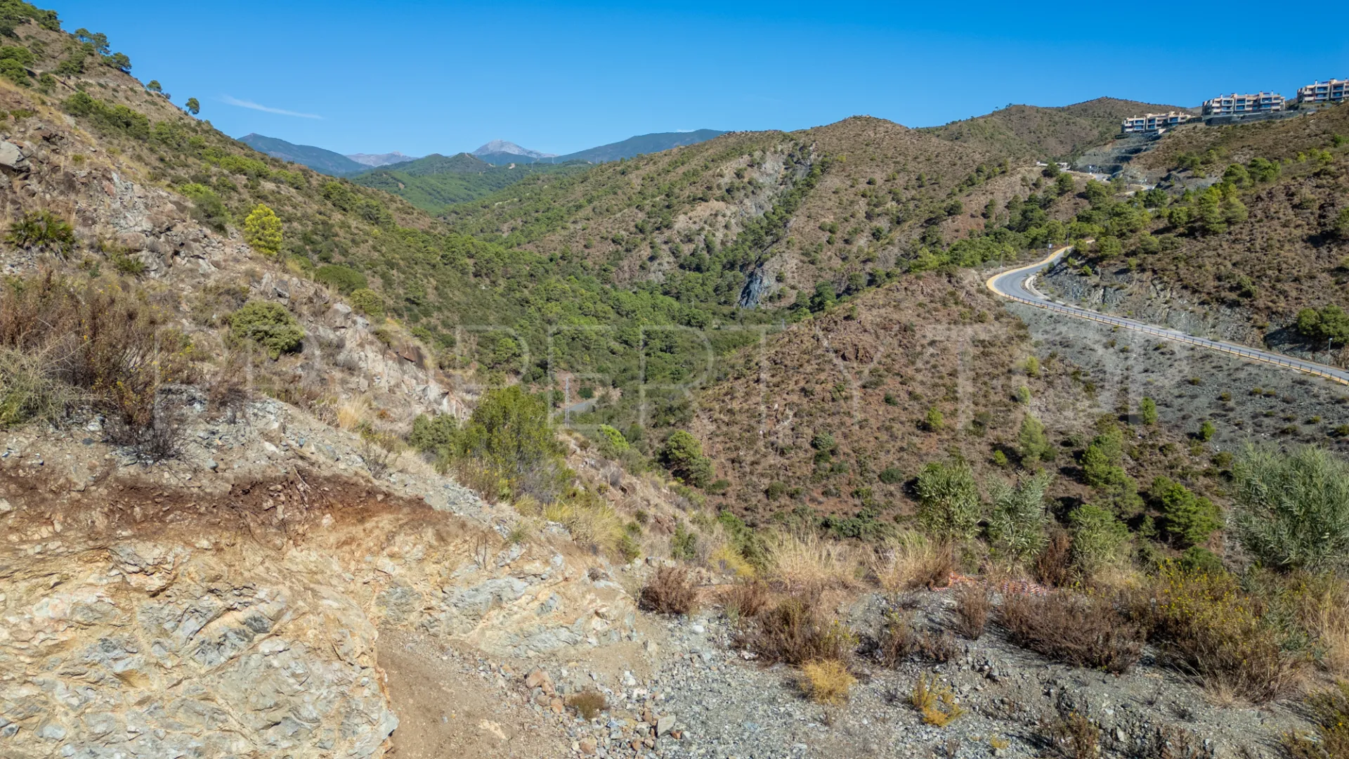 Comprar parcela en Lomas de La Quinta