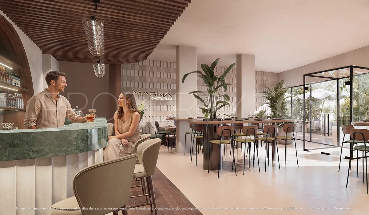 For sale apartment in Torremolinos Centro with 4 bedrooms