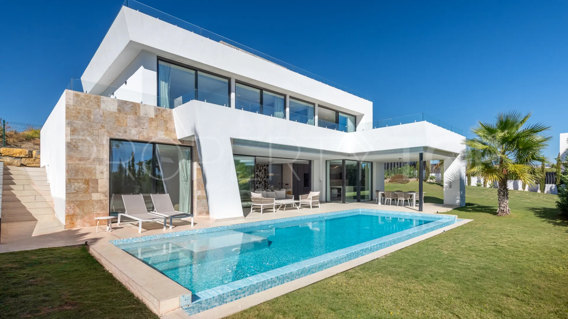 For sale villa with 4 bedrooms in Valle Romano