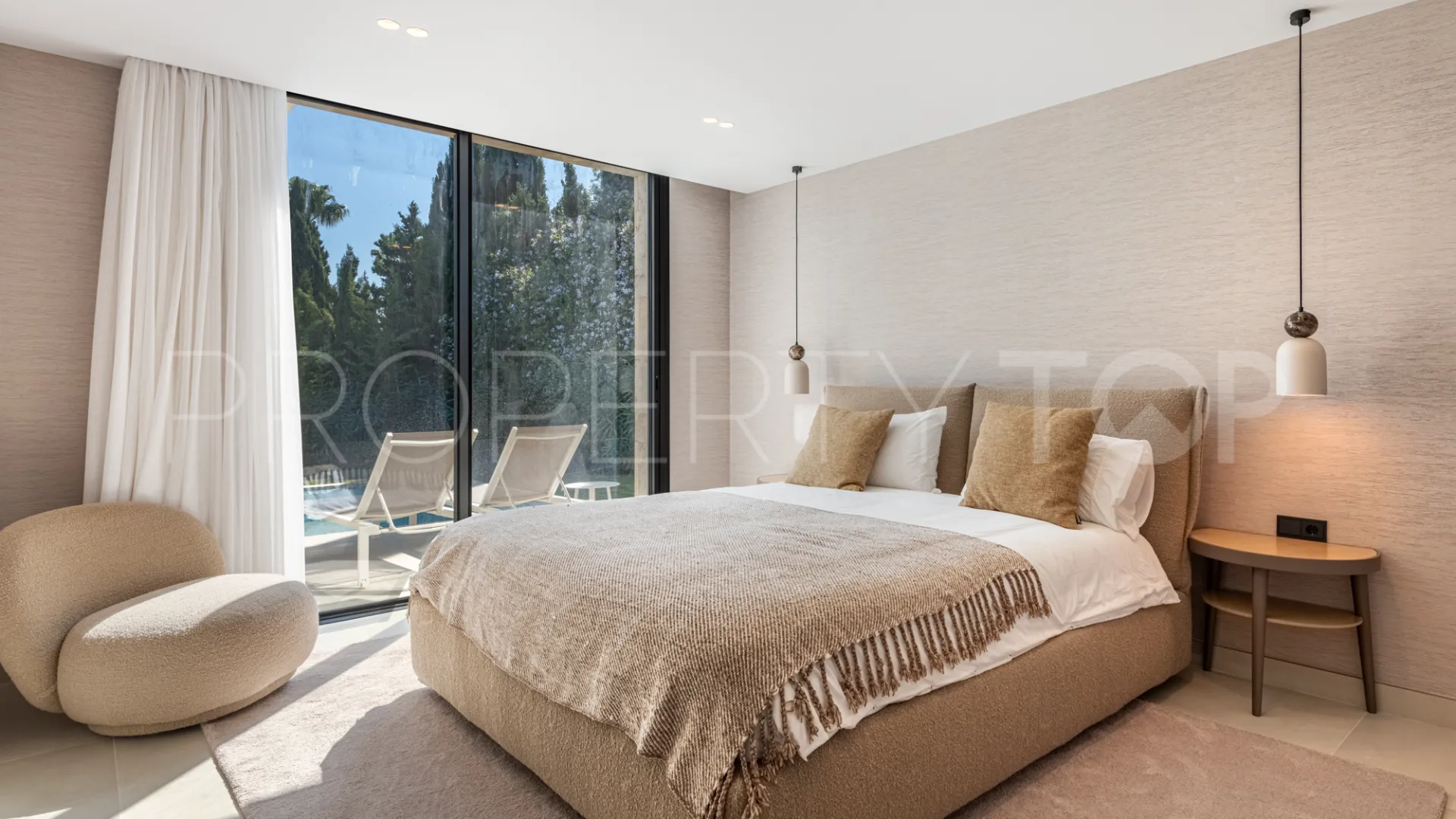 For sale villa with 4 bedrooms in Valle Romano