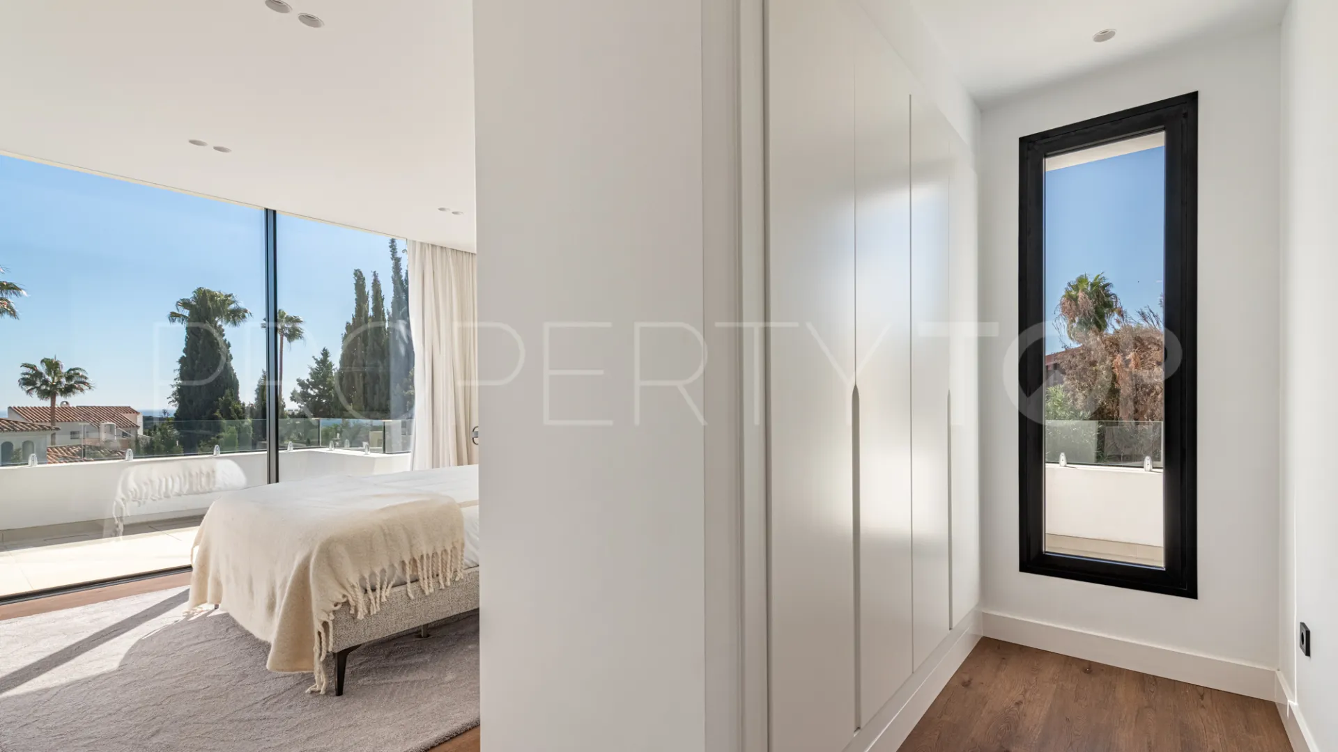 For sale villa with 4 bedrooms in Valle Romano