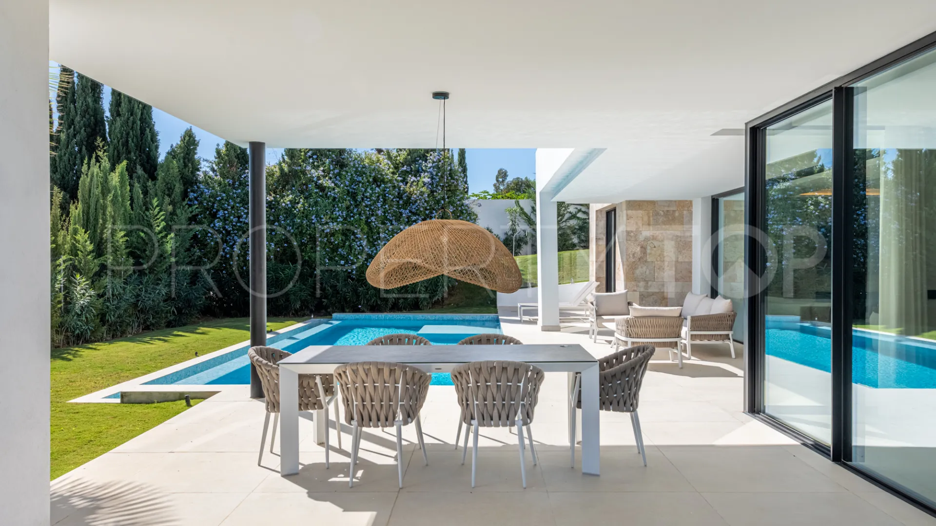 For sale villa with 4 bedrooms in Valle Romano
