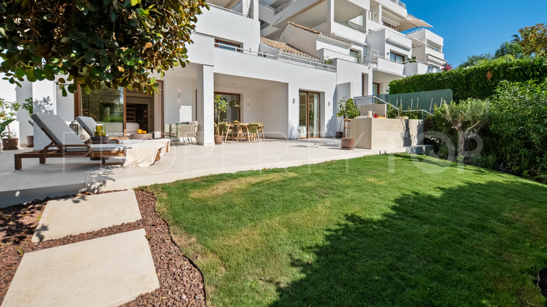 Ground floor duplex for sale in Alcores del Golf