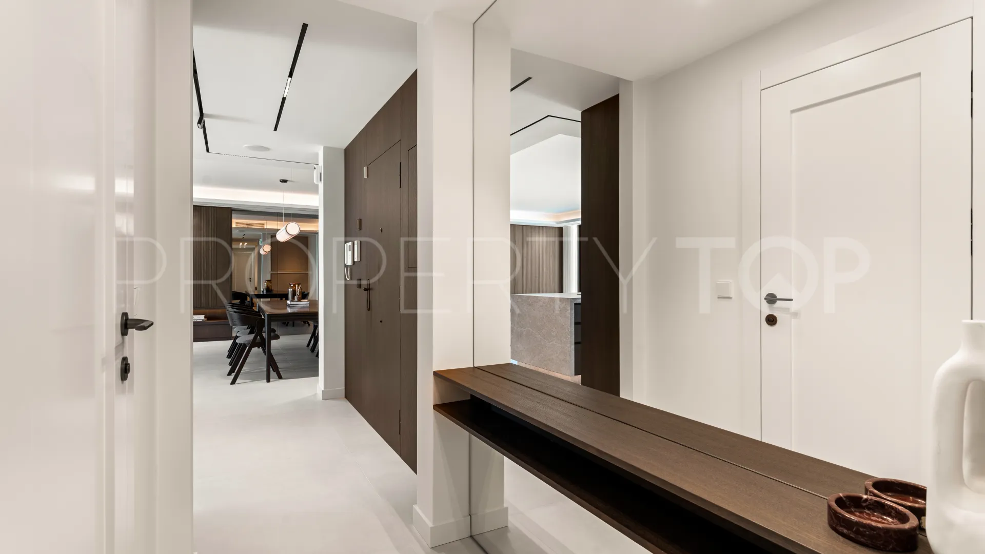 For sale penthouse in Condado de Sierra Blanca with 4 bedrooms