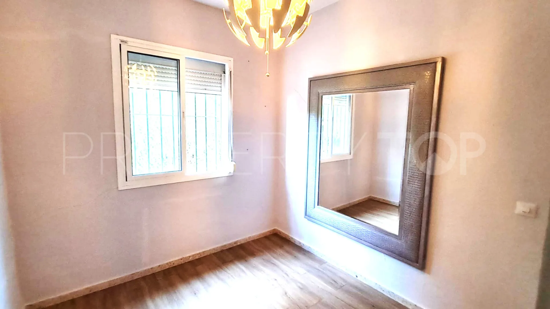 For sale villa in Paraiso Medio