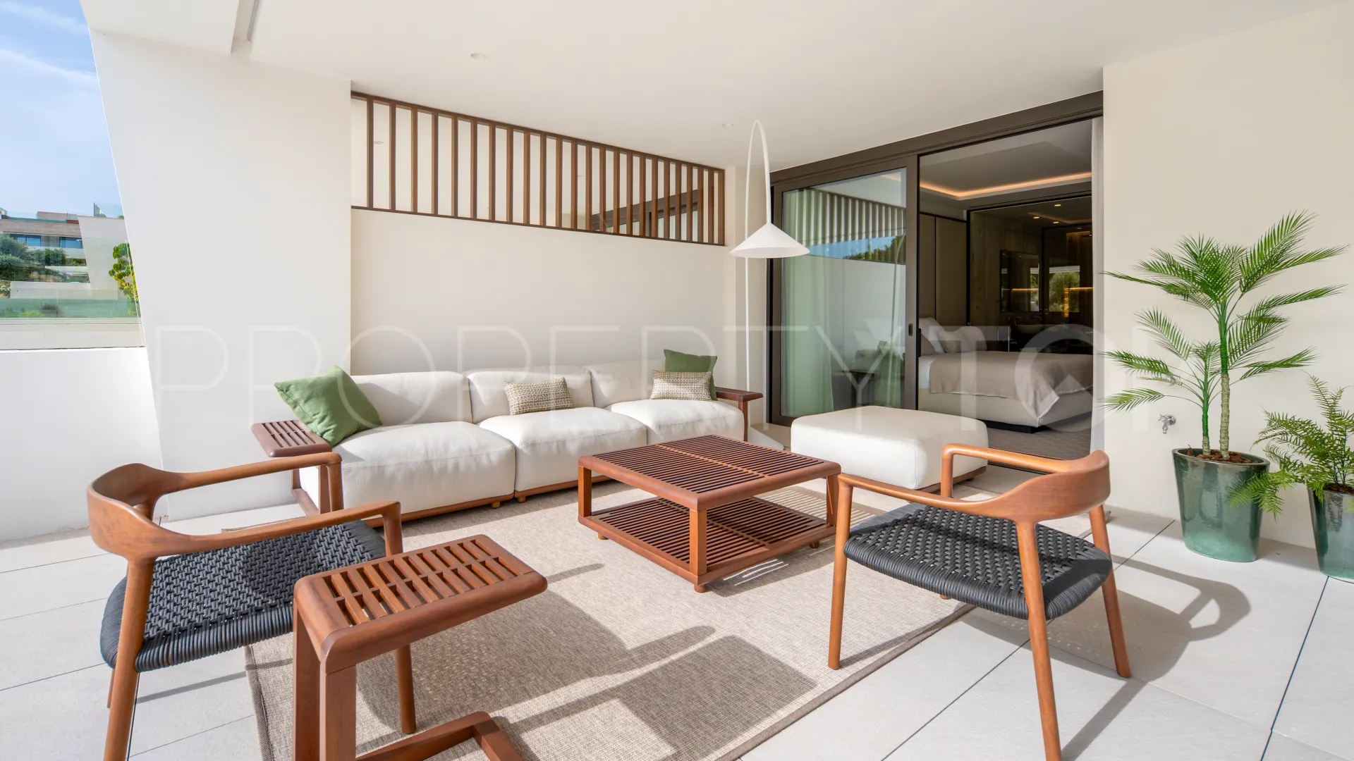 Duplex planta baja en venta en Epic Marbella de 4 dormitorios