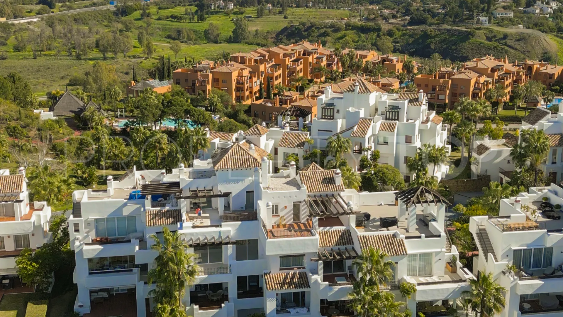 Se vende atico duplex de 3 dormitorios en Lomas del Marqués