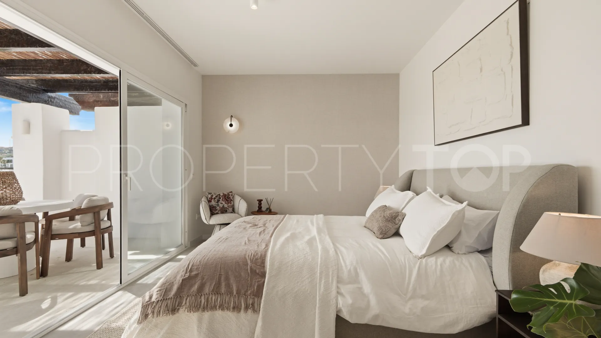 Se vende atico duplex de 3 dormitorios en Lomas del Marqués