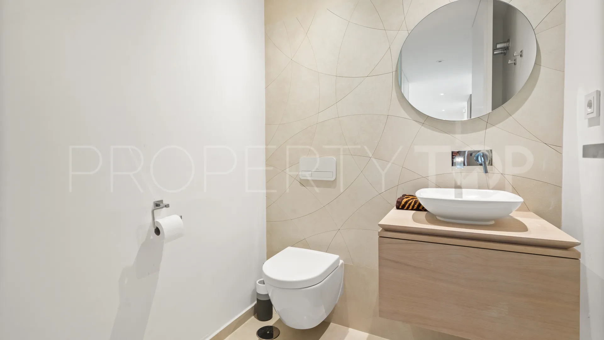 For sale apartment in 9 Lions Residences