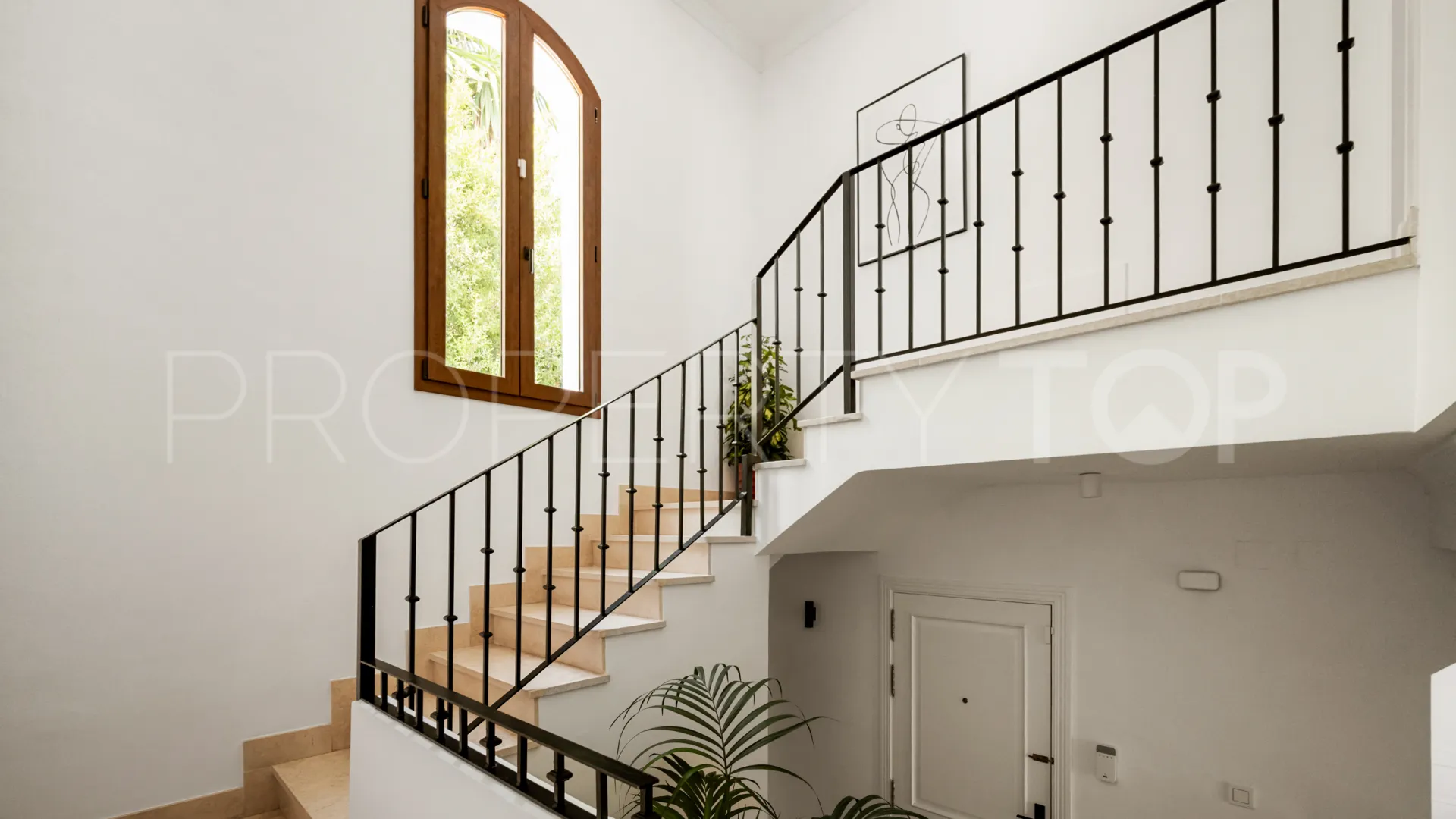 For sale Rocio de Nagüeles villa with 5 bedrooms