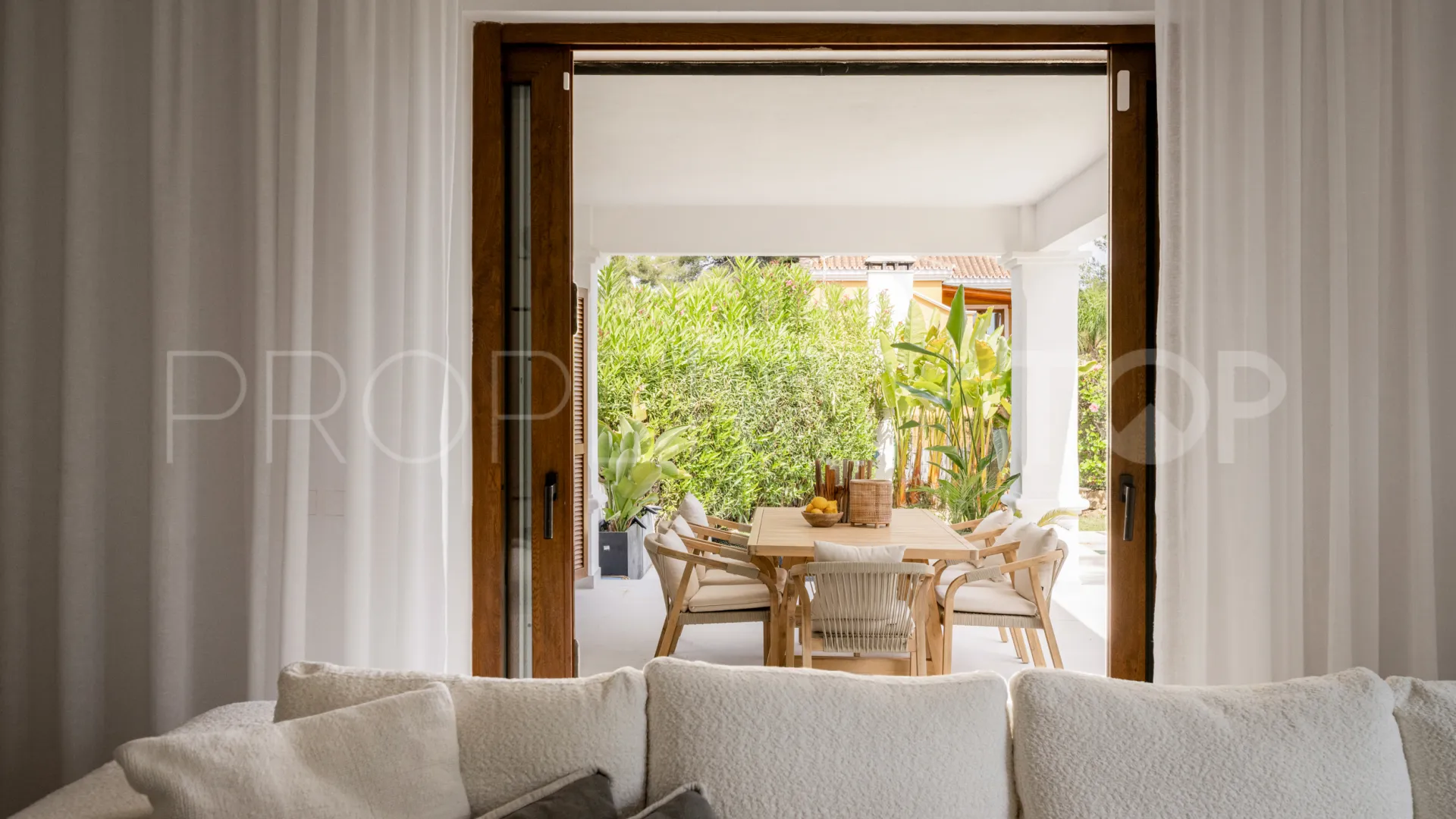 For sale Rocio de Nagüeles villa with 5 bedrooms