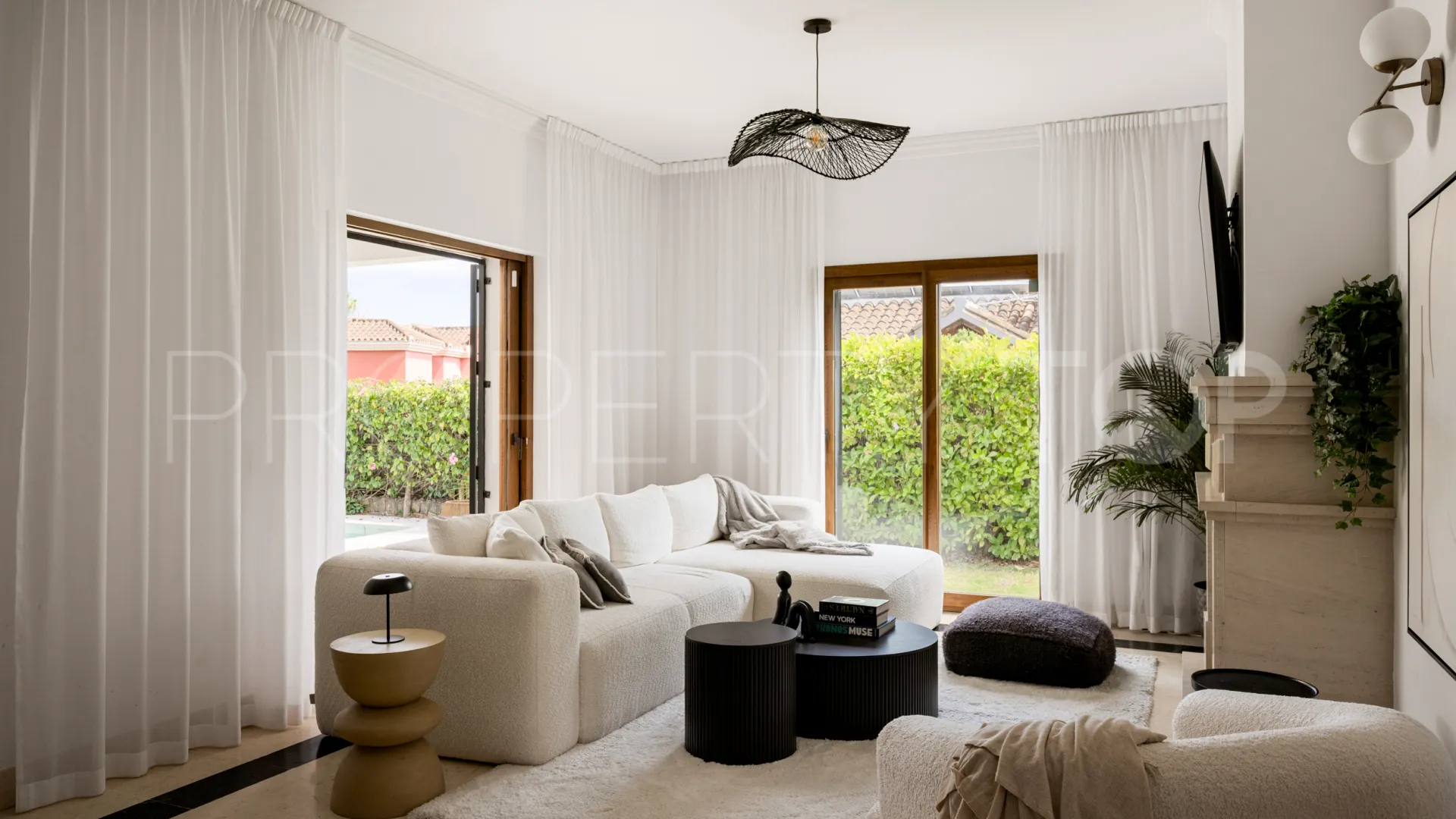 For sale Rocio de Nagüeles villa with 5 bedrooms