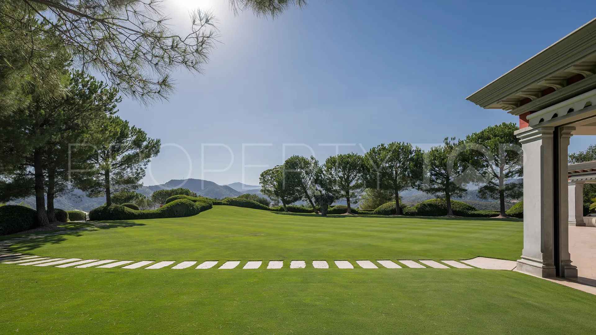 La Zagaleta 9 bedrooms villa for sale