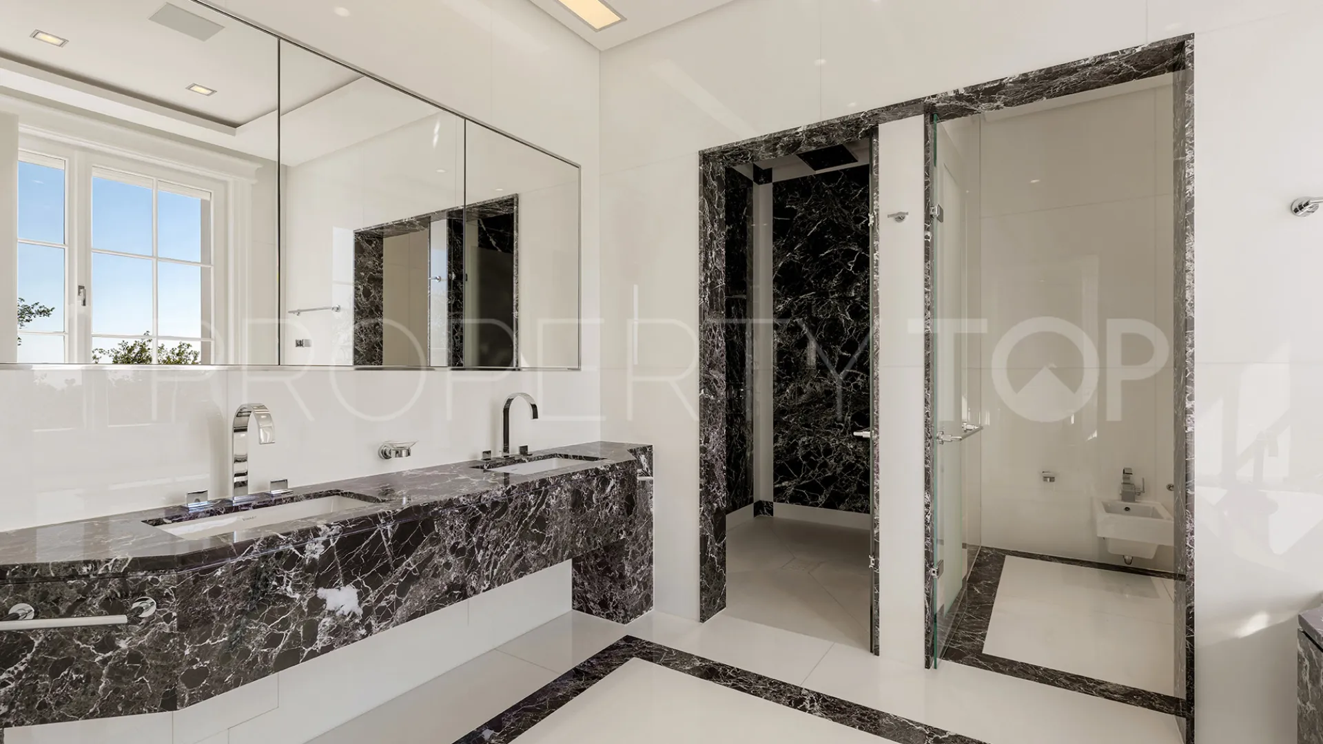 La Zagaleta 9 bedrooms villa for sale