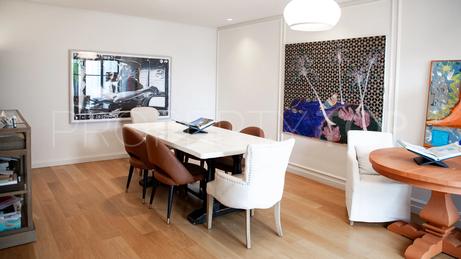 Office in Nueva Andalucia for sale