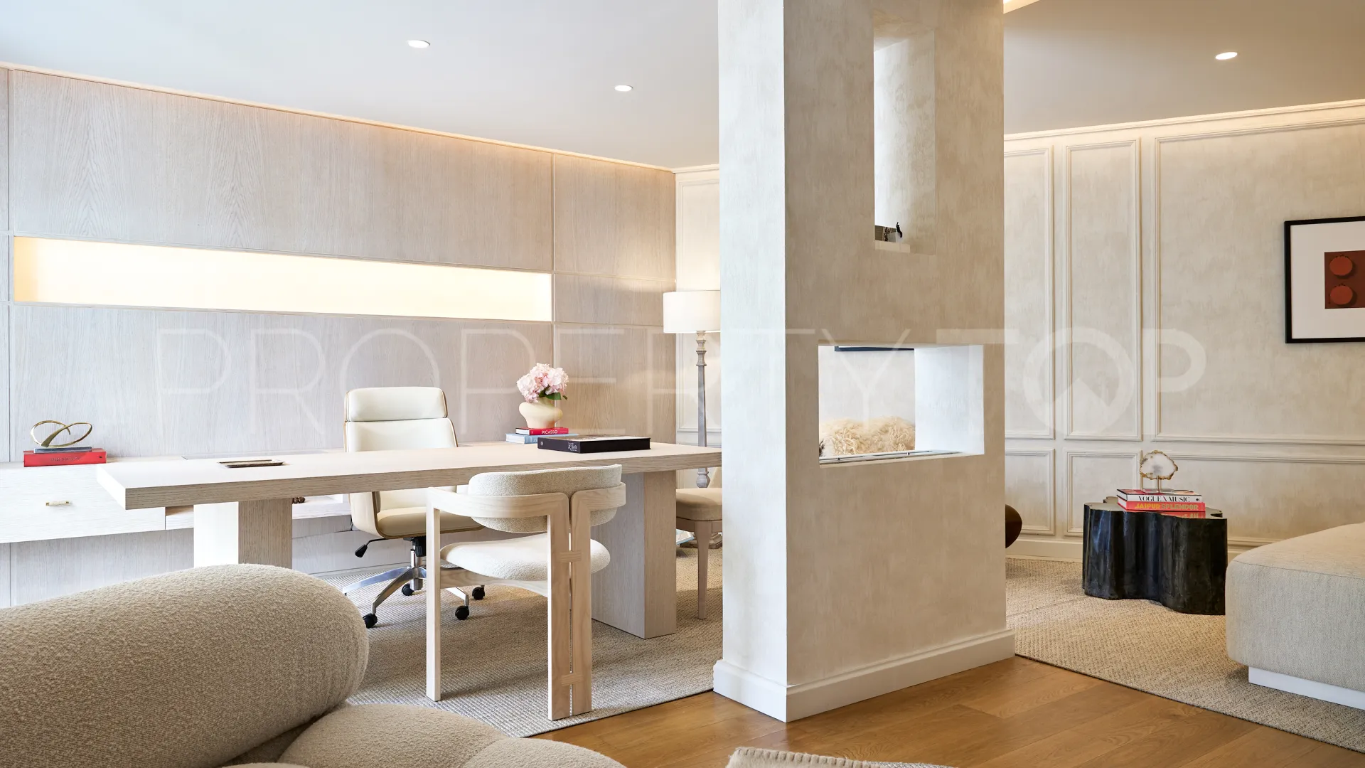 Office in Nueva Andalucia for sale