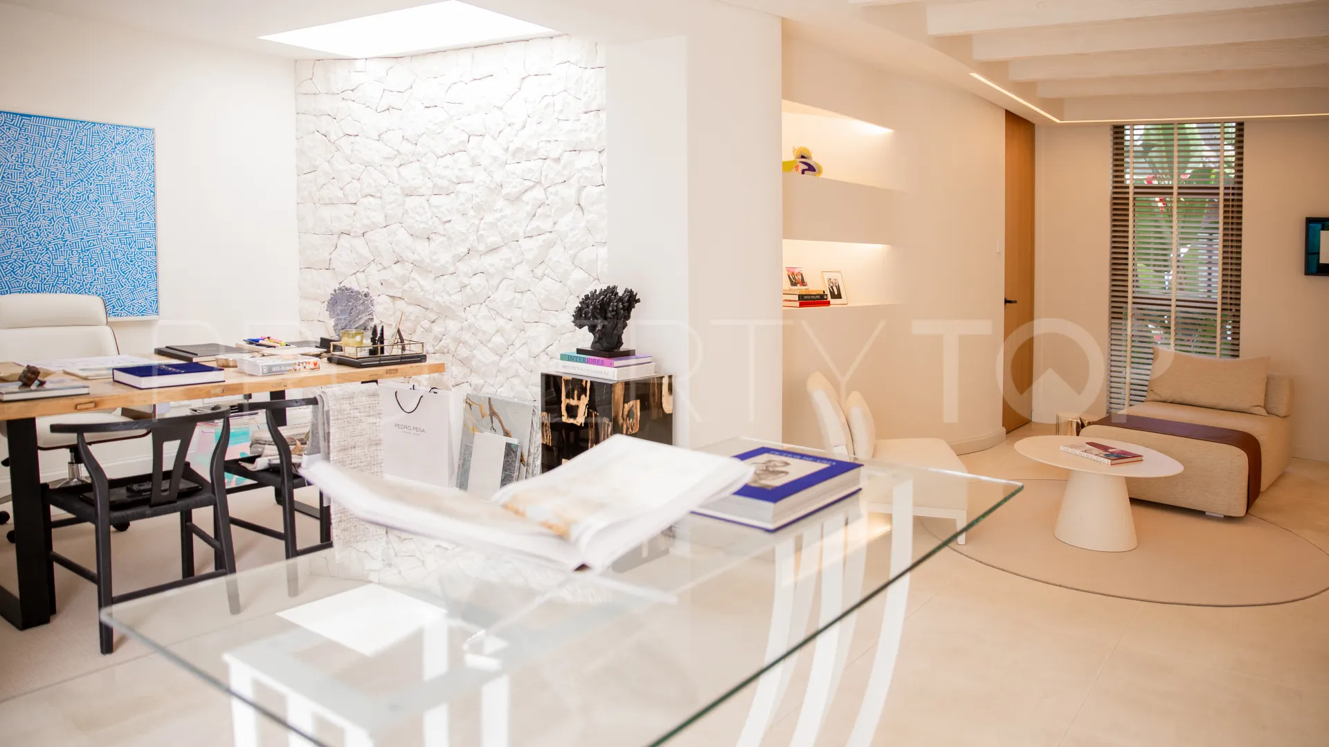 Office in Nueva Andalucia for sale