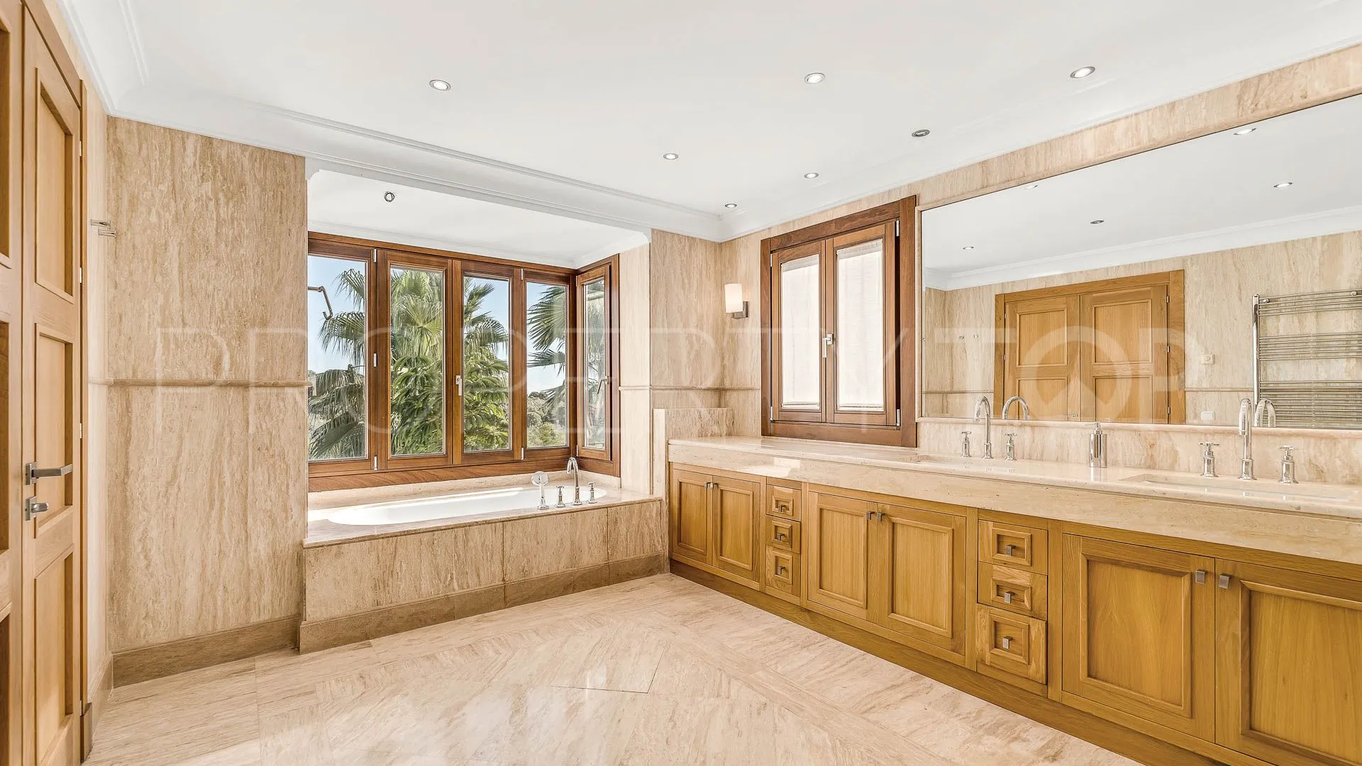 Villa a la venta en Paraiso Alto