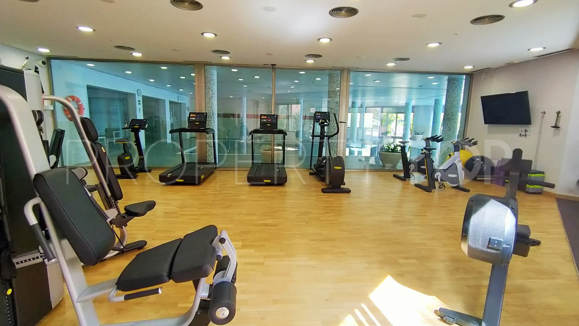 Buy apartment in Mansion Club