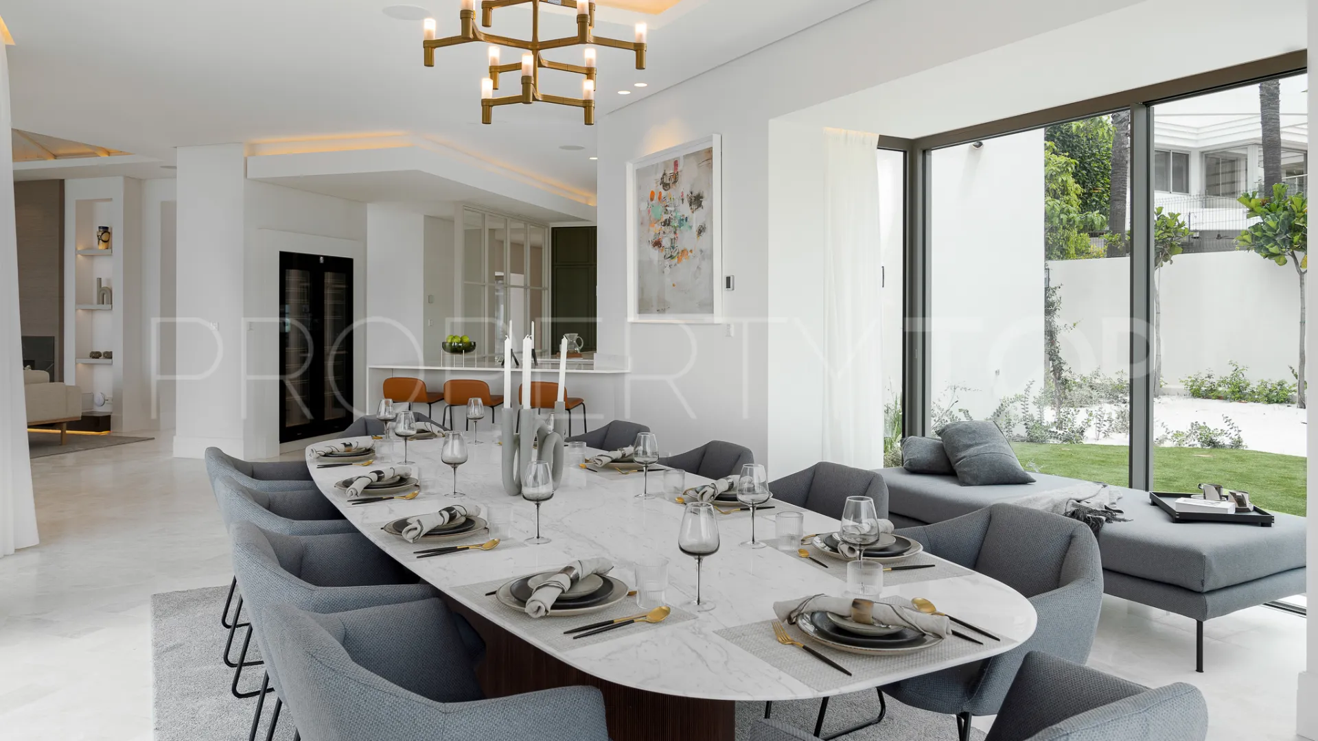 Monte Halcones 7 bedrooms villa for sale