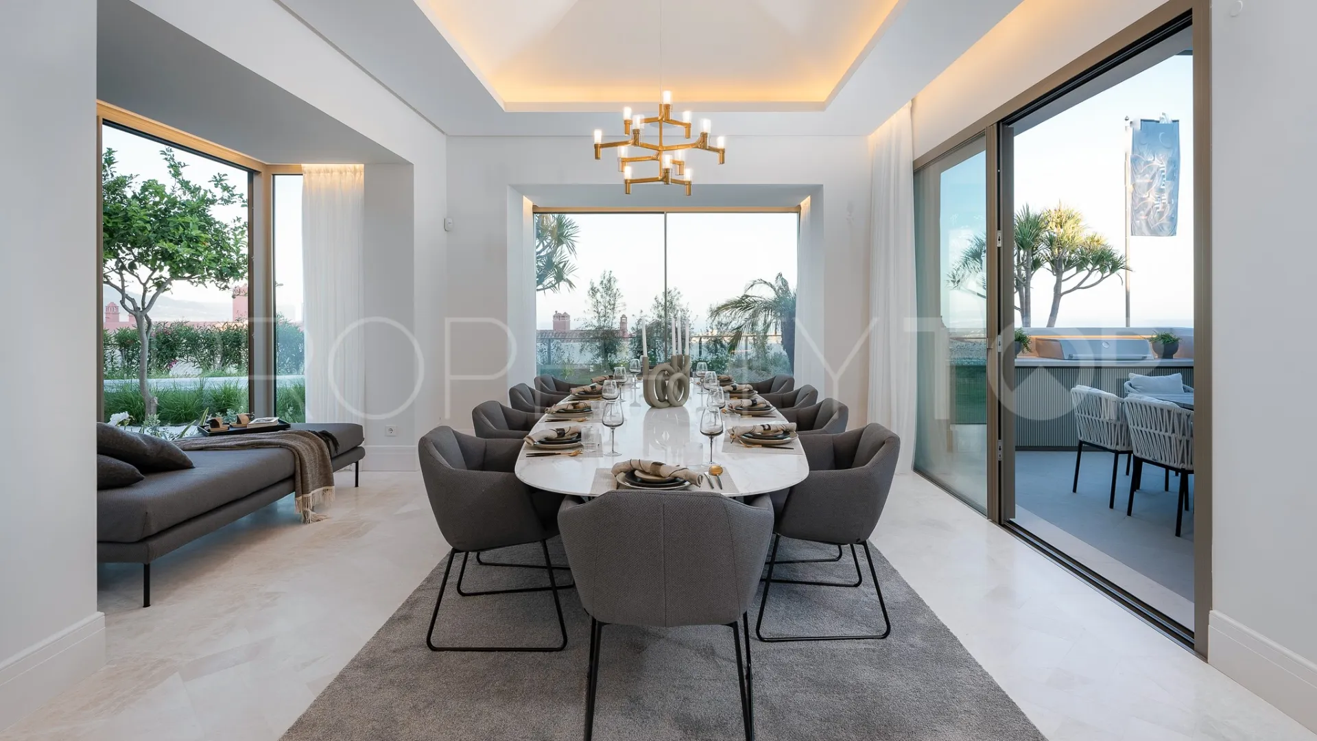 Monte Halcones 7 bedrooms villa for sale