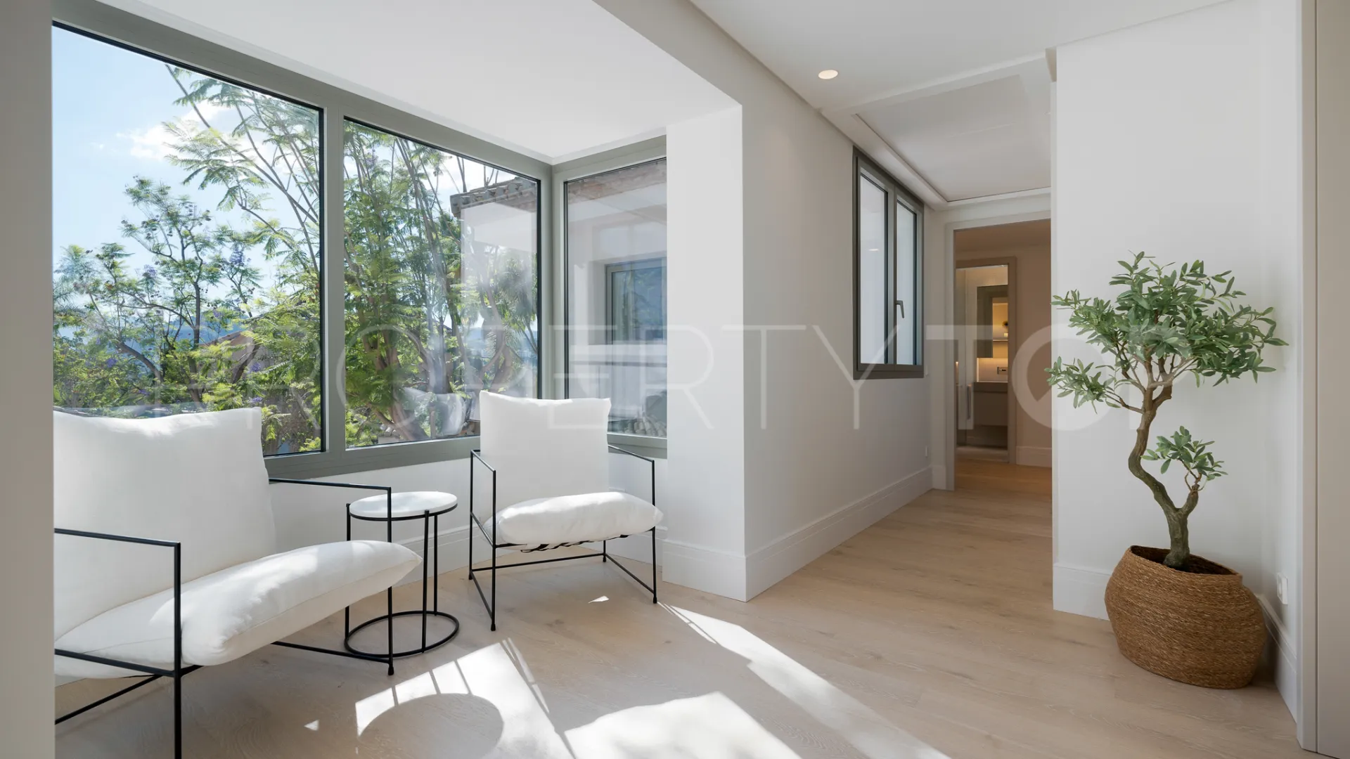 Monte Halcones 7 bedrooms villa for sale