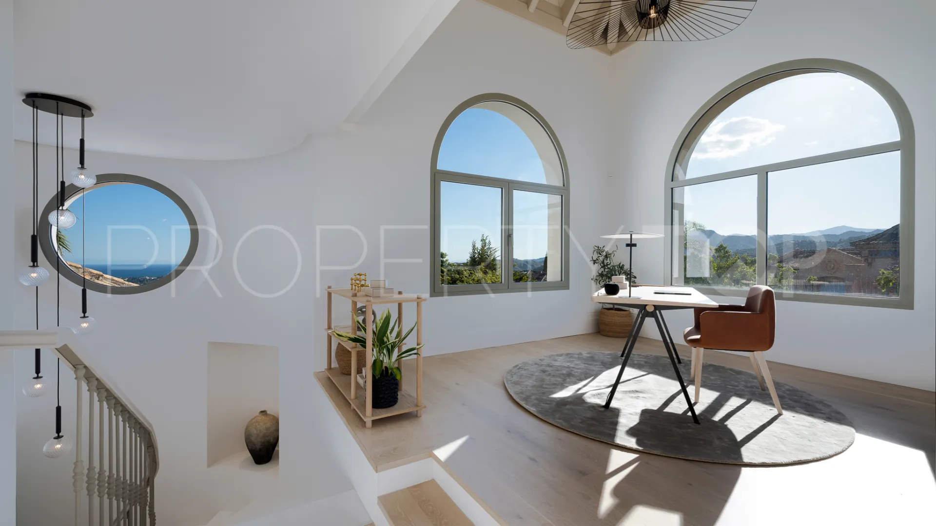 Monte Halcones 7 bedrooms villa for sale