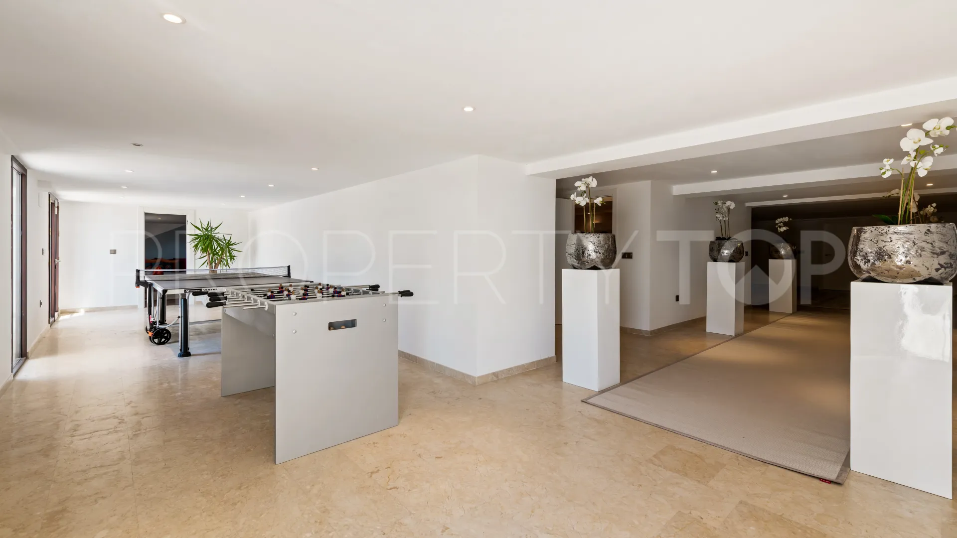 Comprar villa en Valle del Sol de 6 dormitorios