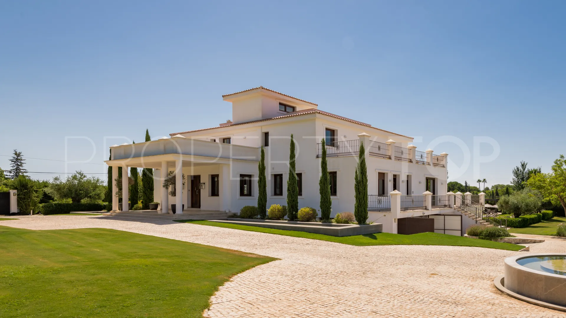 Comprar villa en Valle del Sol de 6 dormitorios