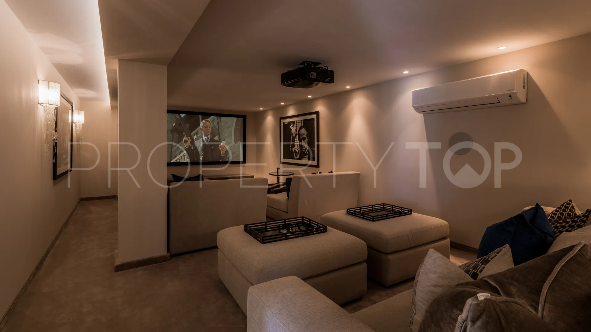 Comprar villa en Valle del Sol de 6 dormitorios