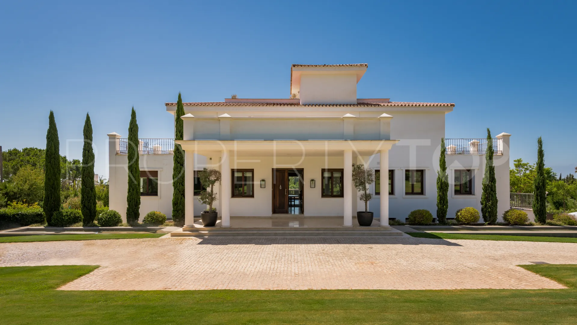 Comprar villa en Valle del Sol de 6 dormitorios