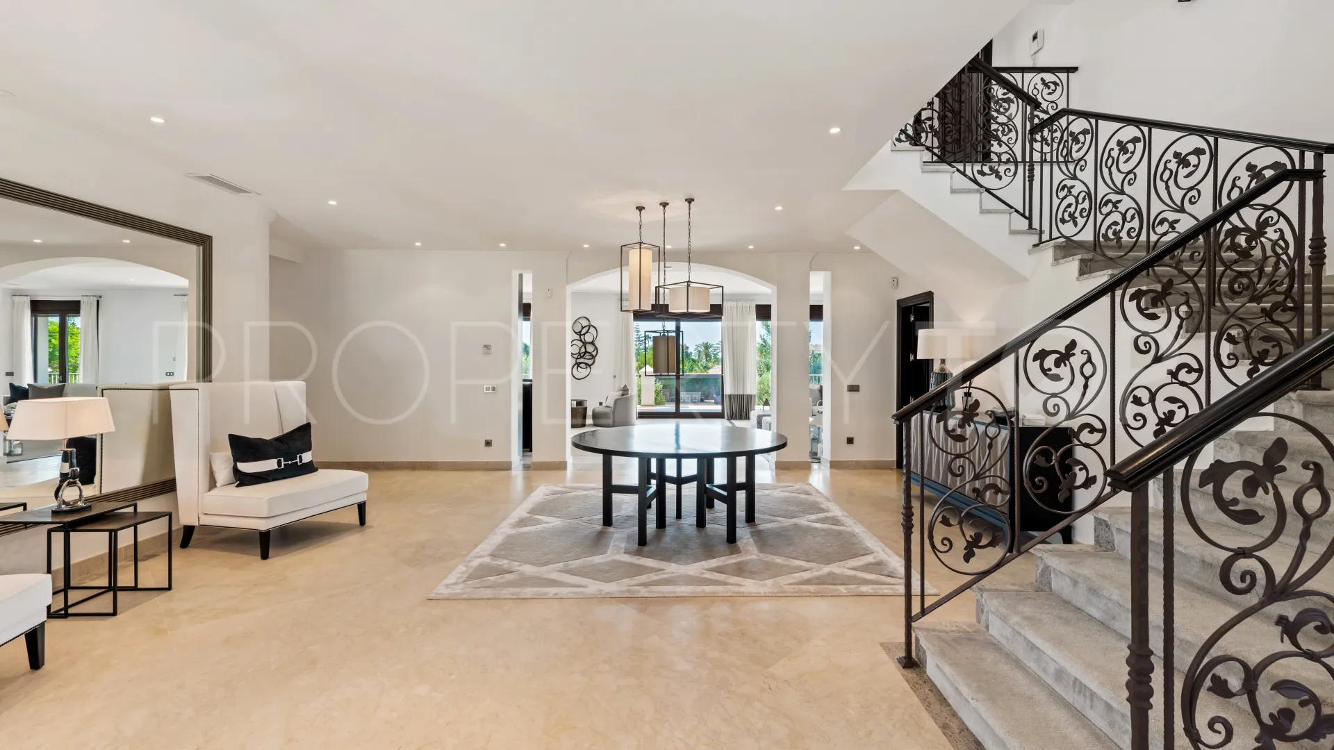 Comprar villa en Valle del Sol de 6 dormitorios