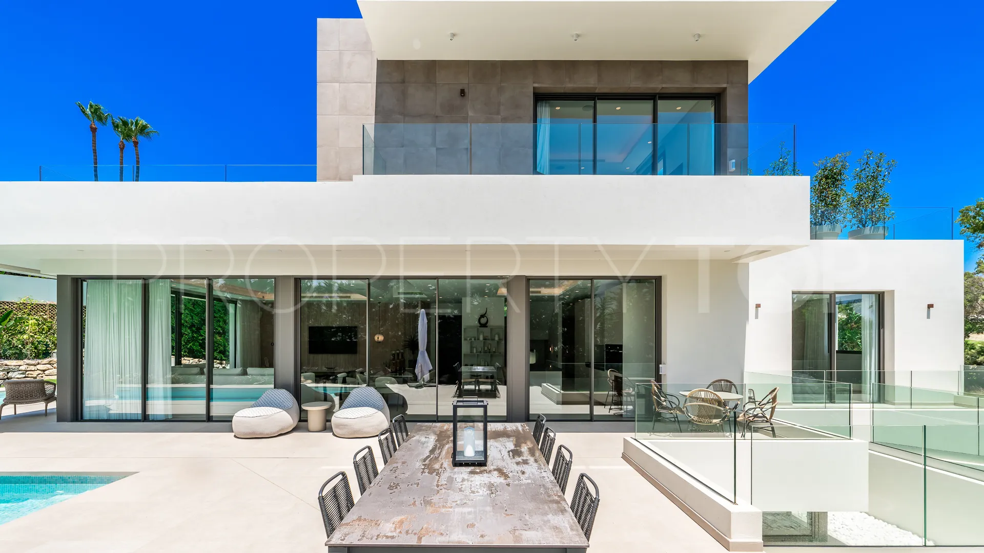 Villa en venta con 4 dormitorios en La Cerquilla