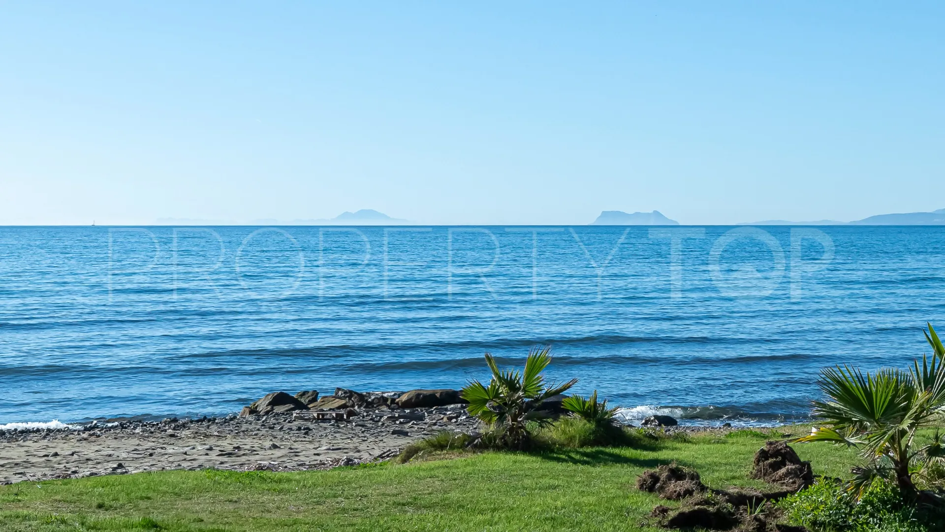 3 bedrooms ground floor apartment in Almenara Beach for sale