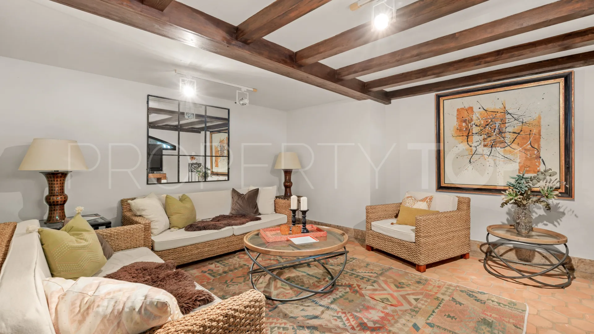 Villa en venta con 8 dormitorios en Guadalmina Baja