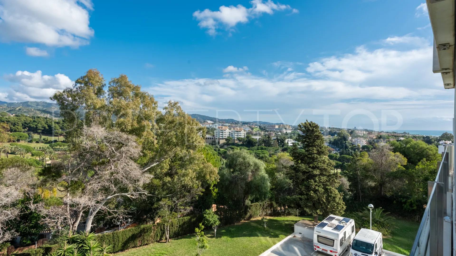 For sale Rio Real 2 bedrooms apartment