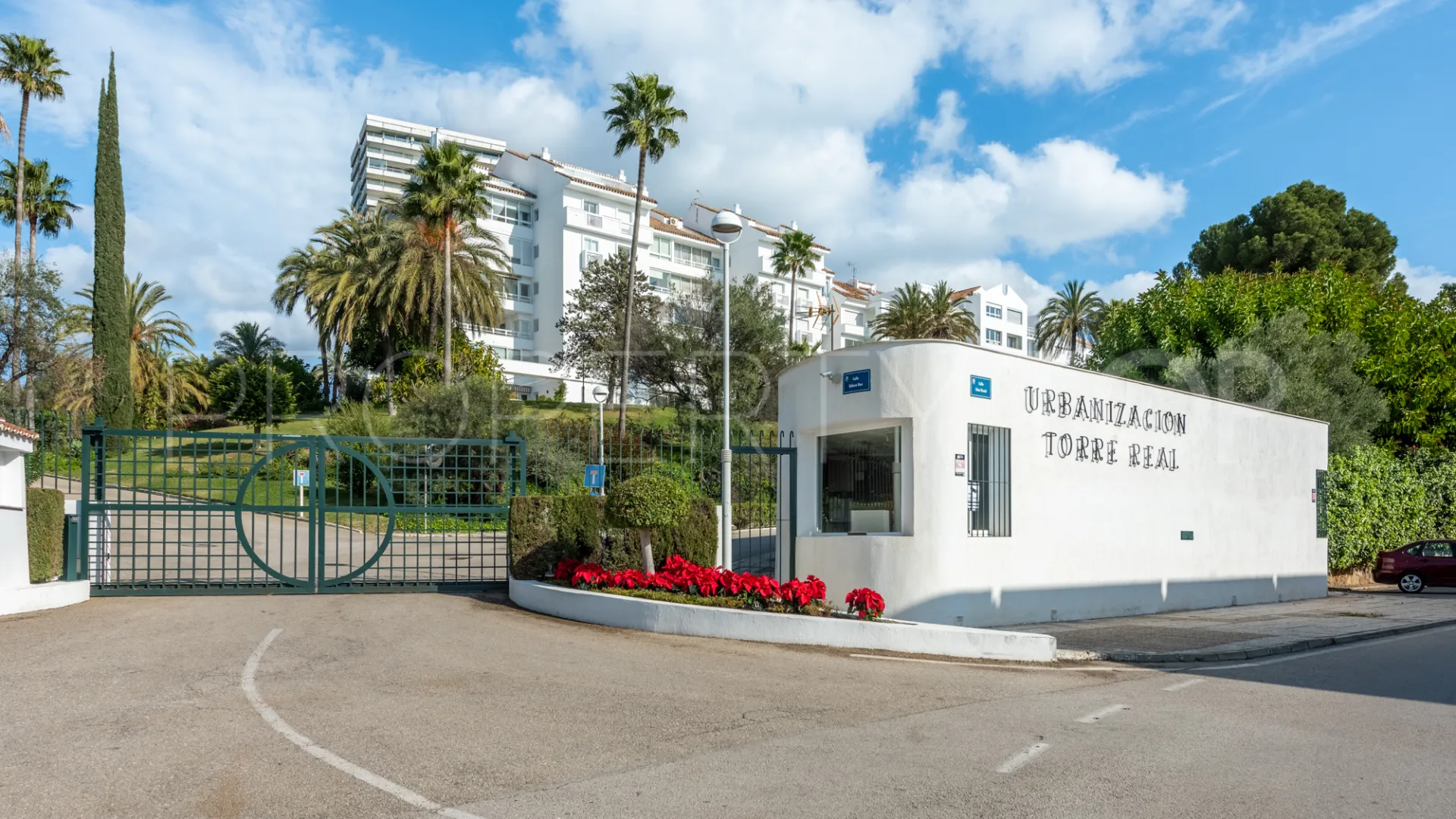 For sale Rio Real 2 bedrooms apartment
