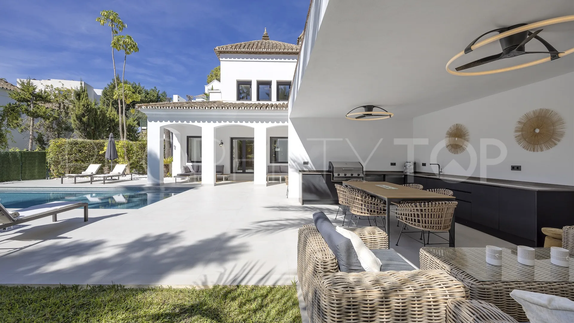 Comprar villa en Paraiso Alto de 5 dormitorios