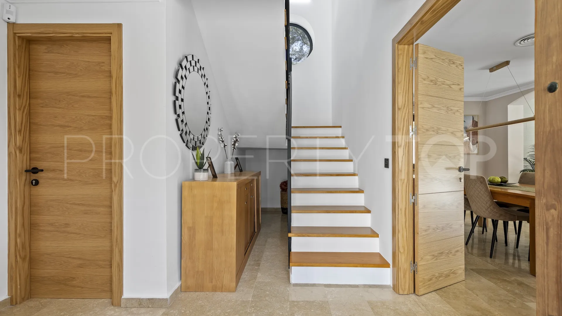 Comprar villa en Paraiso Alto de 5 dormitorios
