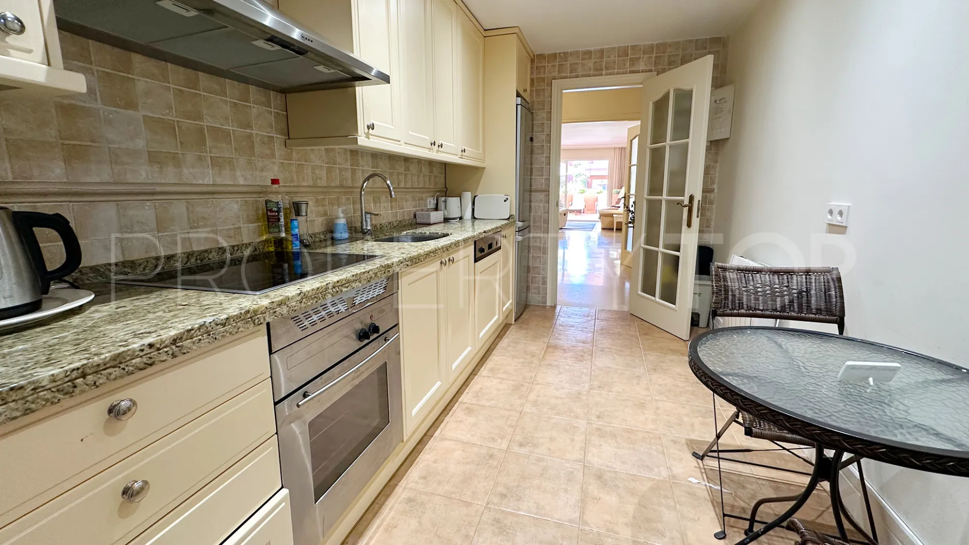 Ground floor apartment for sale in El Embrujo Playa with 2 bedrooms