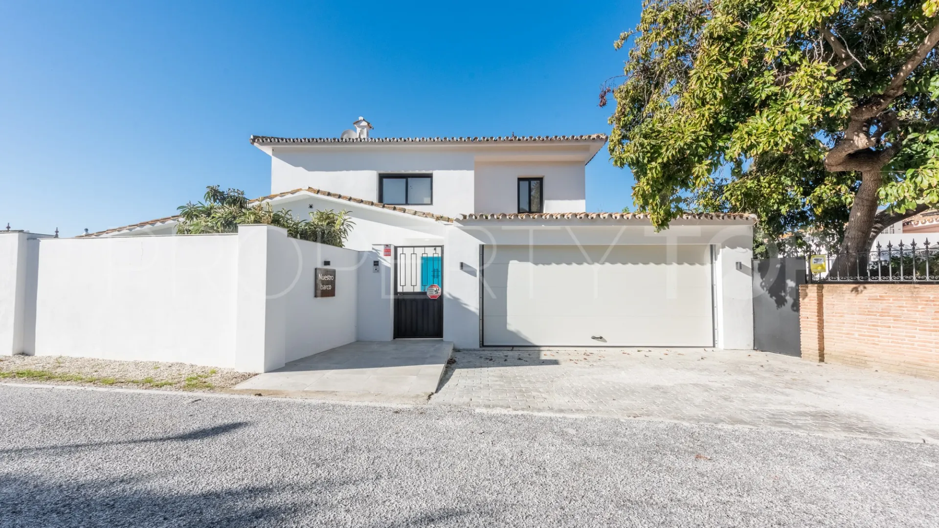 Villa for sale in Guadalmina Alta