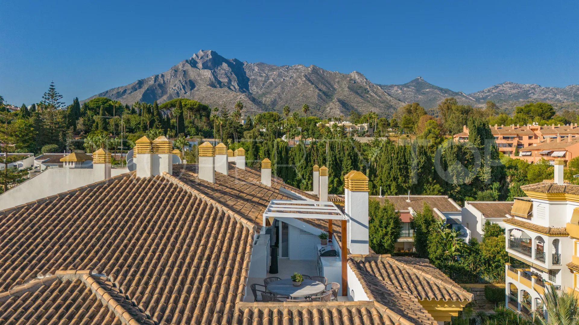 5 bedrooms duplex penthouse in Costa Nagüeles II for sale